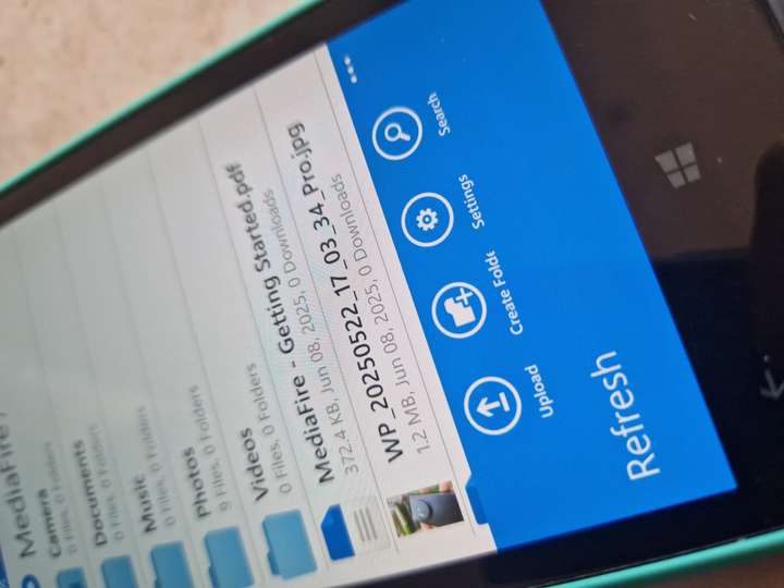 MediaFire options on Nokia Lumia 1020